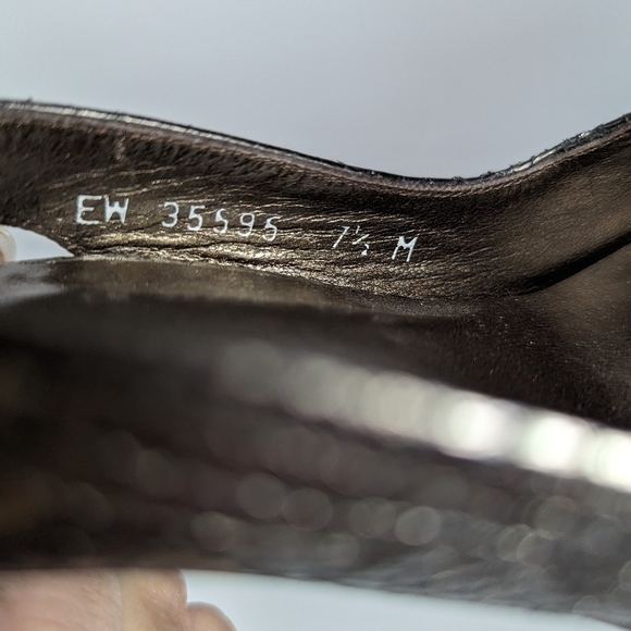 Stuart Weitzman Sable Antique Viper Karnival Slingback Heeled Sandal Size 7.5 - Picture 10 of 10